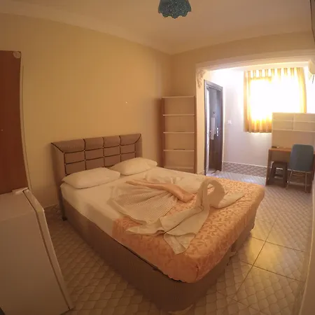Otel Exporoyal