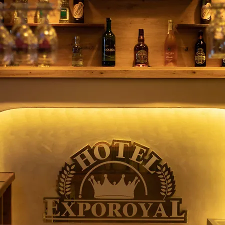 Exporoyal ホテル
