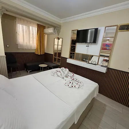 Otel Exporoyal