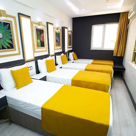 Hotel Exporoyal 3*