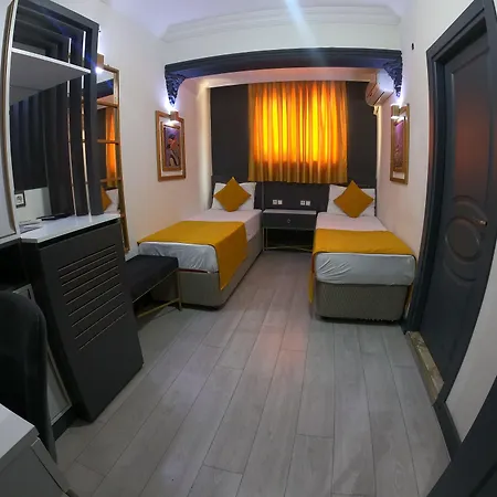 埃克斯珀罗亚尔酒店