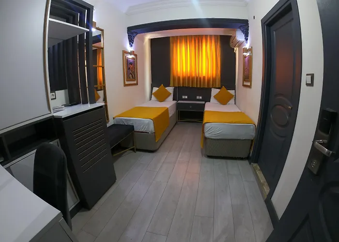 埃克斯珀罗亚尔酒店