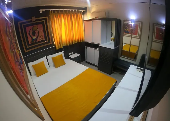 Hotel Exporoyal